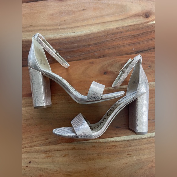 Sam Edelman Metallic ROSE Gold Heels - Picture 3 of 6